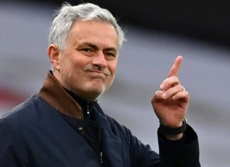 Mourinho preuzima klupu Rome!