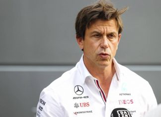 Loš ulazak u novu sezonu, u mercedesu i dalje opušteni