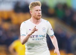 De Bruyne napravio šou, Manchester City na korak od nove titule šampiona Engleske