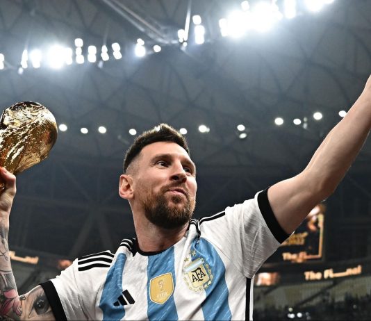 Dresovi koje je Mesi nosio na Mundijalu u decembru na aukciji